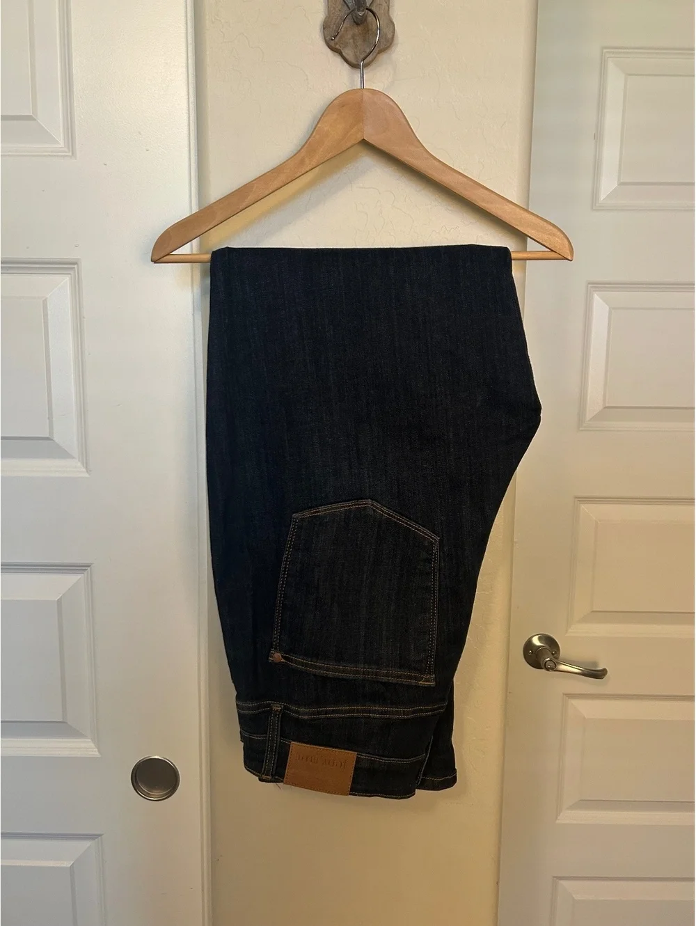 Judy Blue Women's Straight Fit Dark Wash Jeans Size 16W